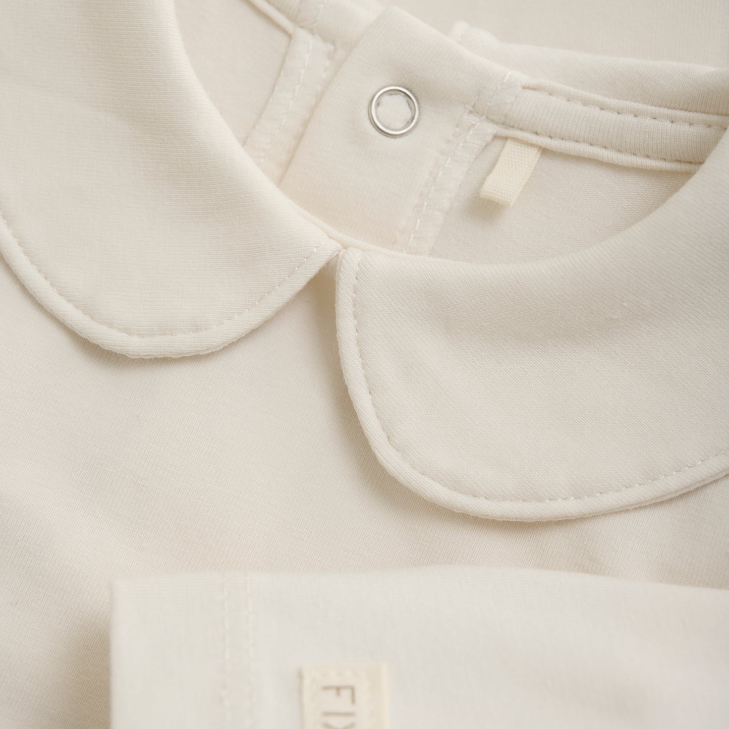 Body LS w. Collar - Eggnog