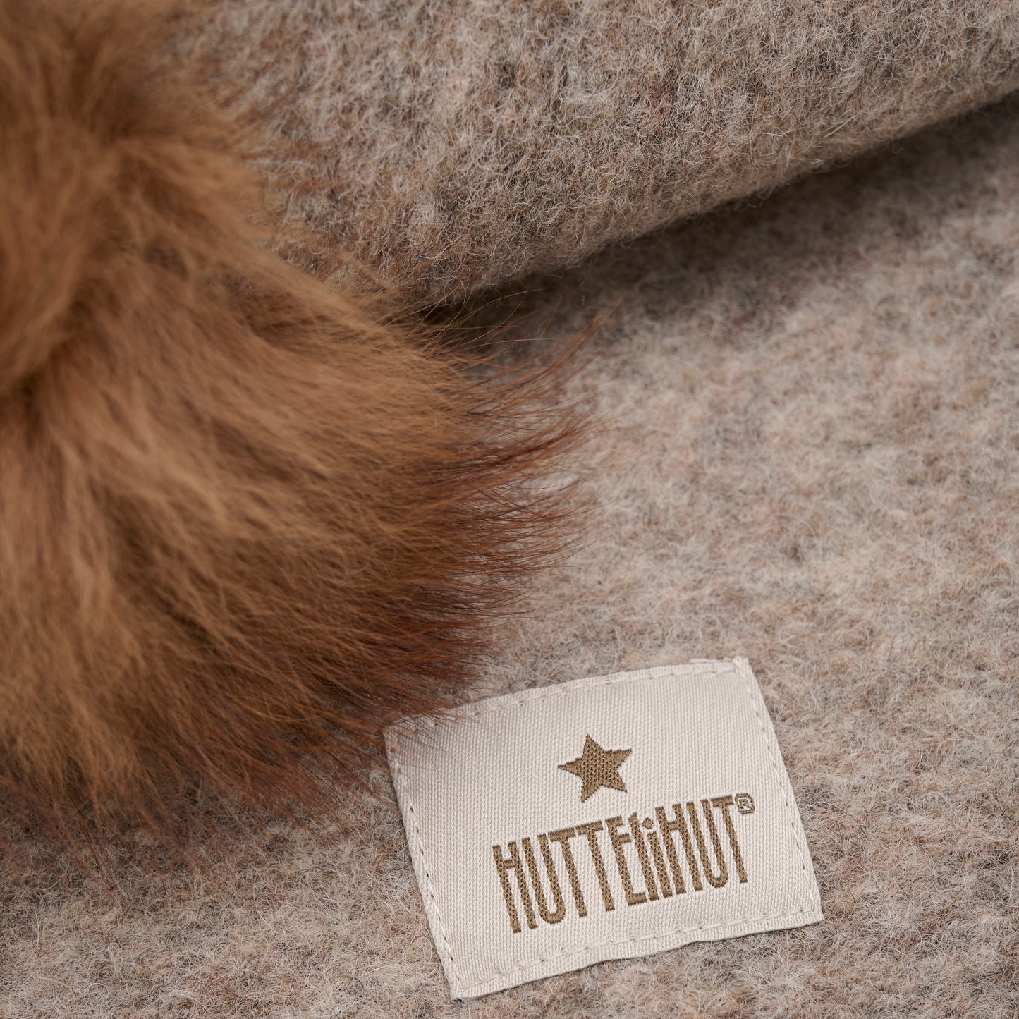 Balaclava Wool Alpaca Pompoms - Camel Melange