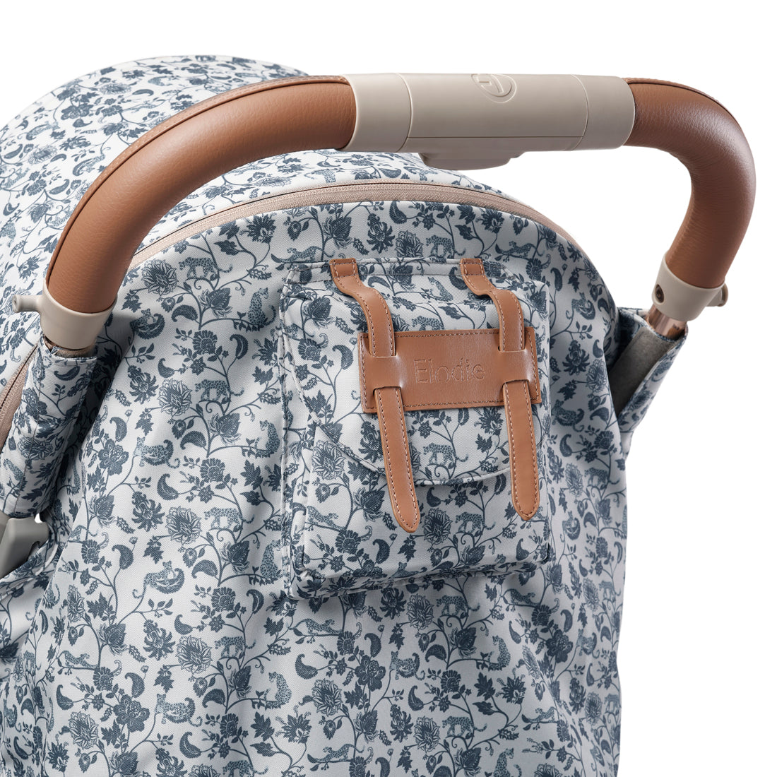 Elodie Mondo Reisetrille Leo Toile