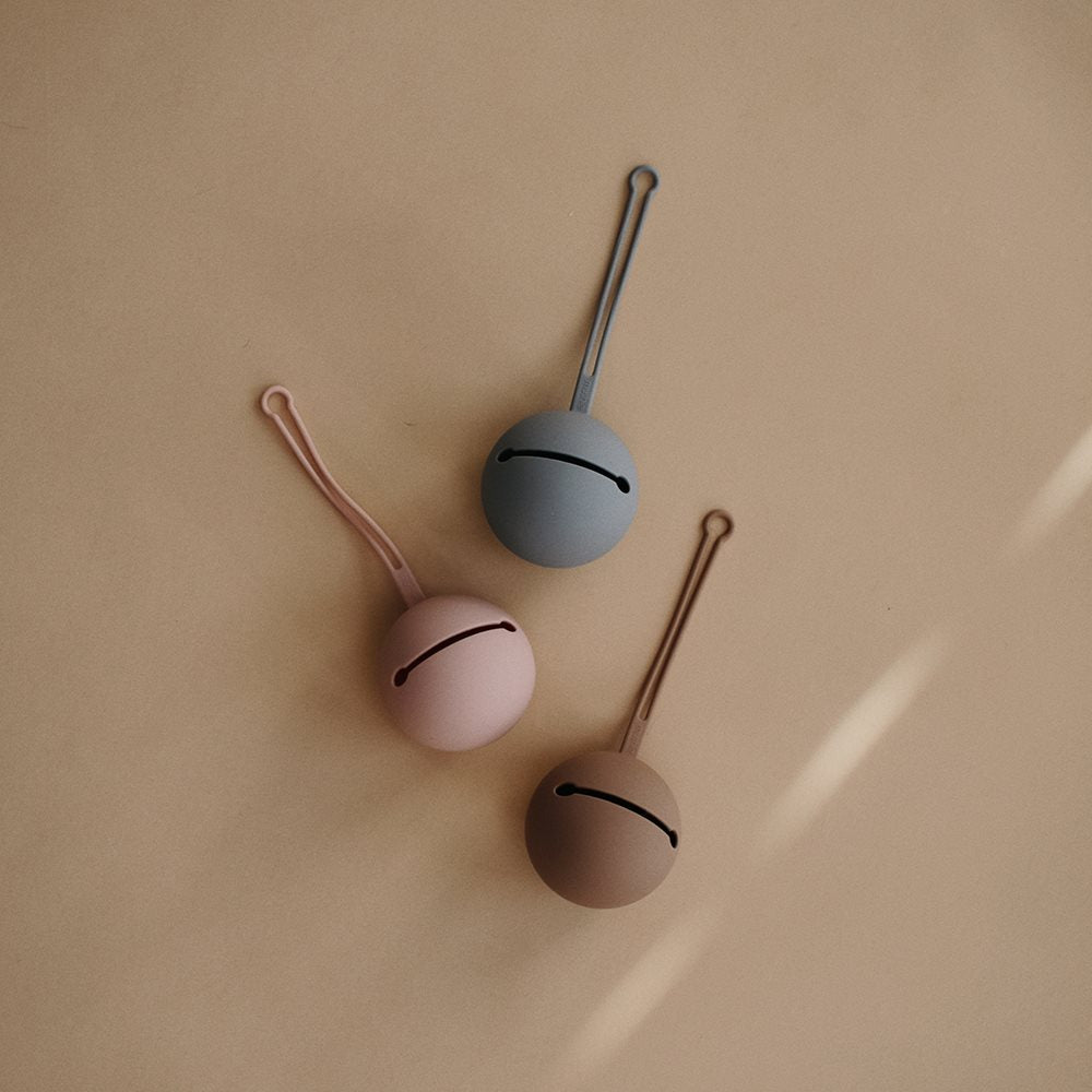 Mushie Pacifier Case - Cloudy Mauve